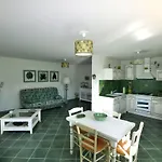 Lägenhet U Melu Grand T2 A L'etage