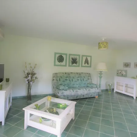 Daire U Melu Grand T2 A L'etage