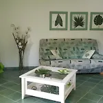 U Melu Grand T2 A L'etage *