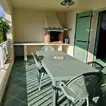U Melu Grand T2 A L'etage *