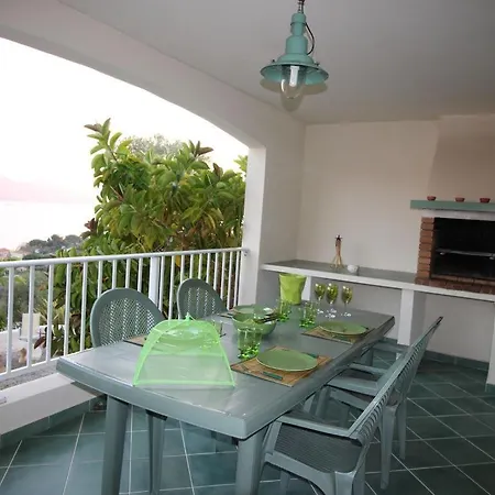 Apartment U Melu Grand T2 A L'etage