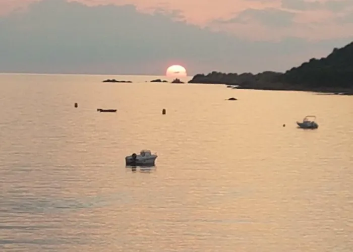 Résidence U Melu Grand T2 à L'étage *